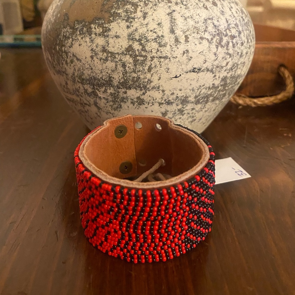 Leather Cuff - Large Red & Black Ombré Beaded